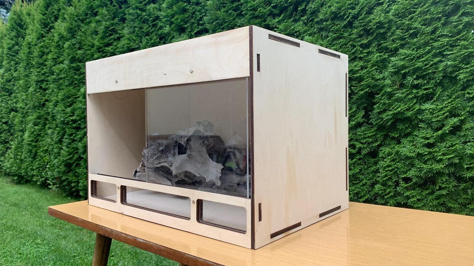 Weniks Terra Box terrarium 120x60x60 cm with ventilation for reptiles and amphibians