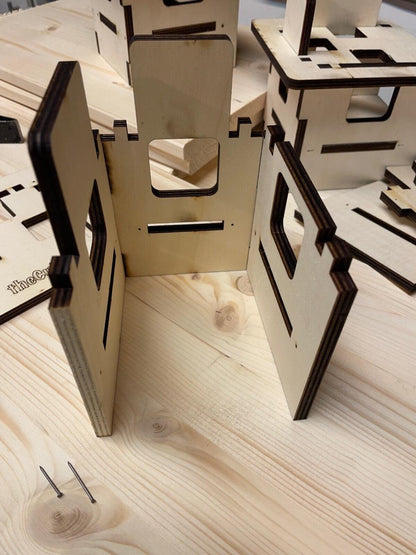 Montagewürfel-Set aus Holz für präzise Möbelmontage und exakte Winkel beim Möbelbau