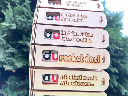 Motivierende Holzgeschenkbox „Du rockst das“ mit Duplo für Energie und Unterstützung