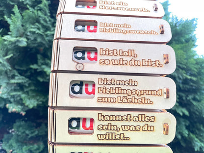 Duplo in der Box mit liebevoll gravierter Holzgeschenkbox „Du bist mein Lieblingsgrund zum Lächeln“
