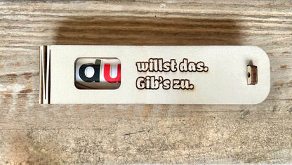 Humorvolle Duplo Geschenkidee im gravierten Holzbox mit frechem Spruch "Du willst das – gib’s zu" und süßer Duplo Überraschung